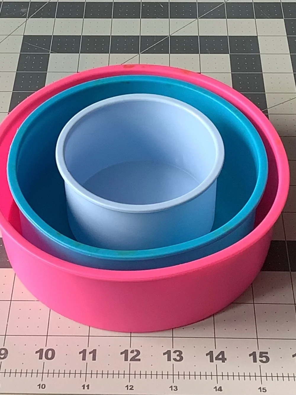 Set of 3 Silicone Round Baking & Freezer Molds Nesting Pink Blue White